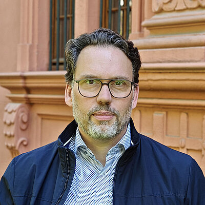 Headshot of Thorsten Wübbena